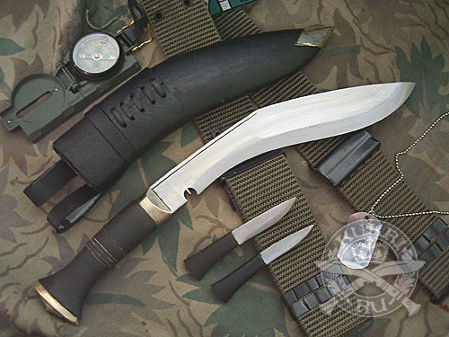Ножи (стальные образцы, рукоятки, вставные материалы и т.д.))